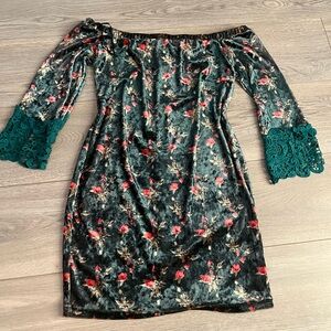 Women’s dress